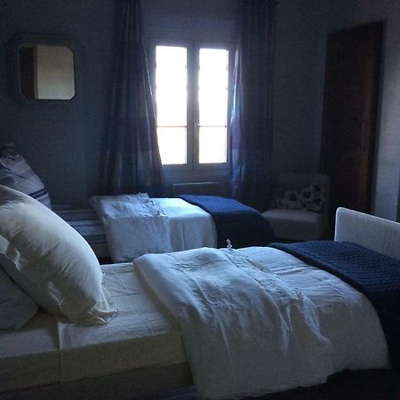 Le Mas Amore Bed & Breakfast Gassin Eksteriør bilde