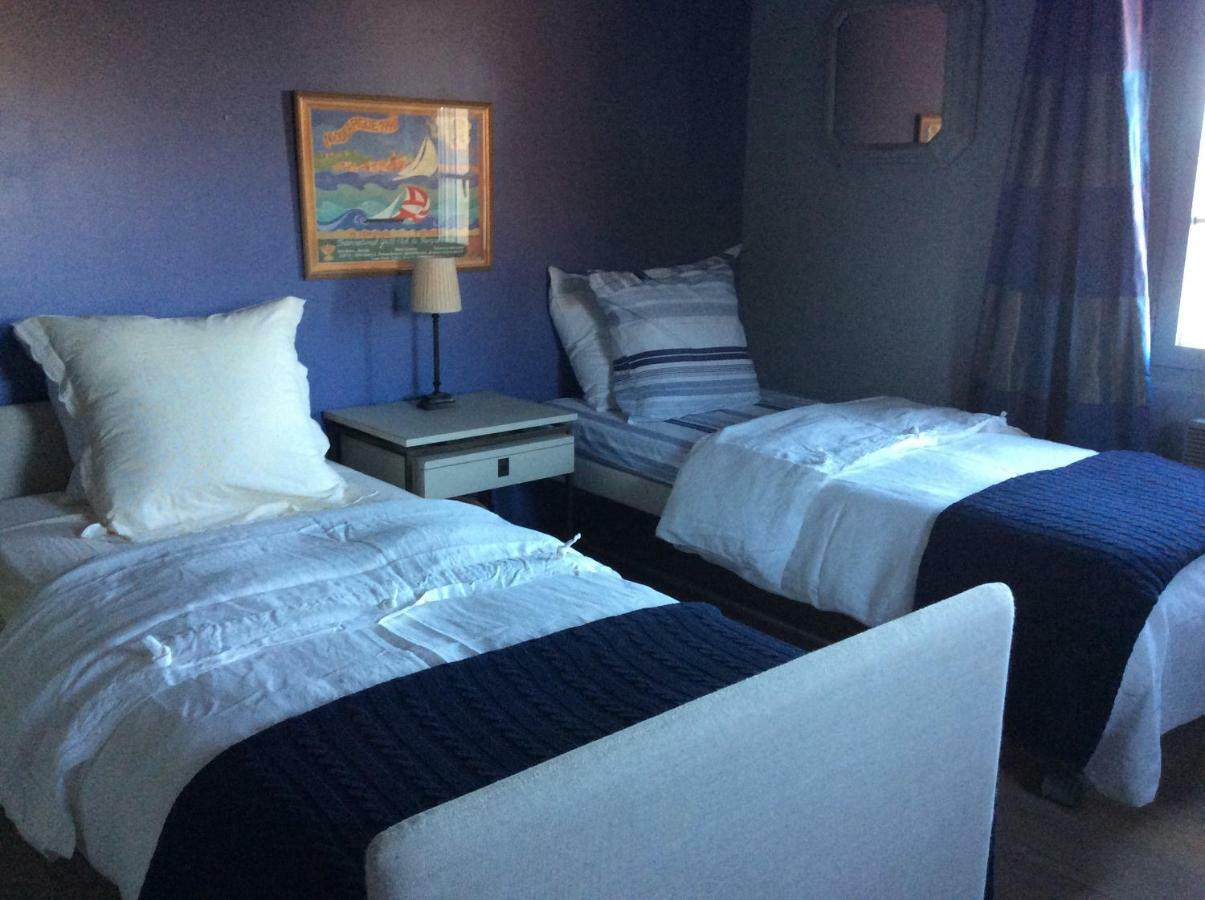 Le Mas Amore Bed & Breakfast Gassin Eksteriør bilde