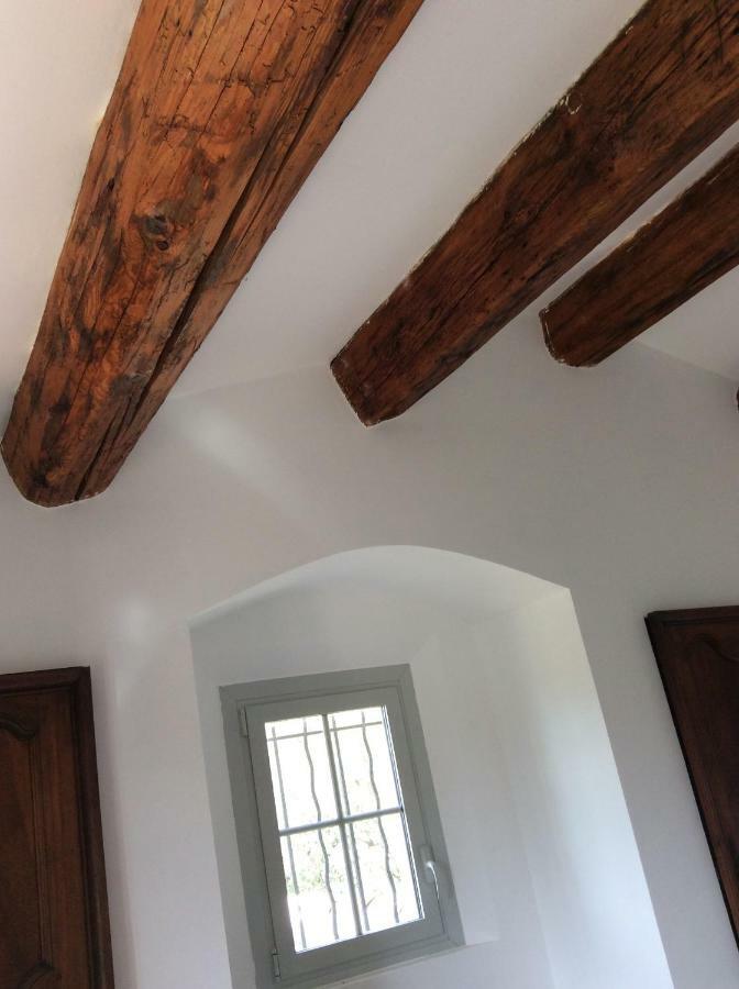 Le Mas Amore Bed & Breakfast Gassin Eksteriør bilde