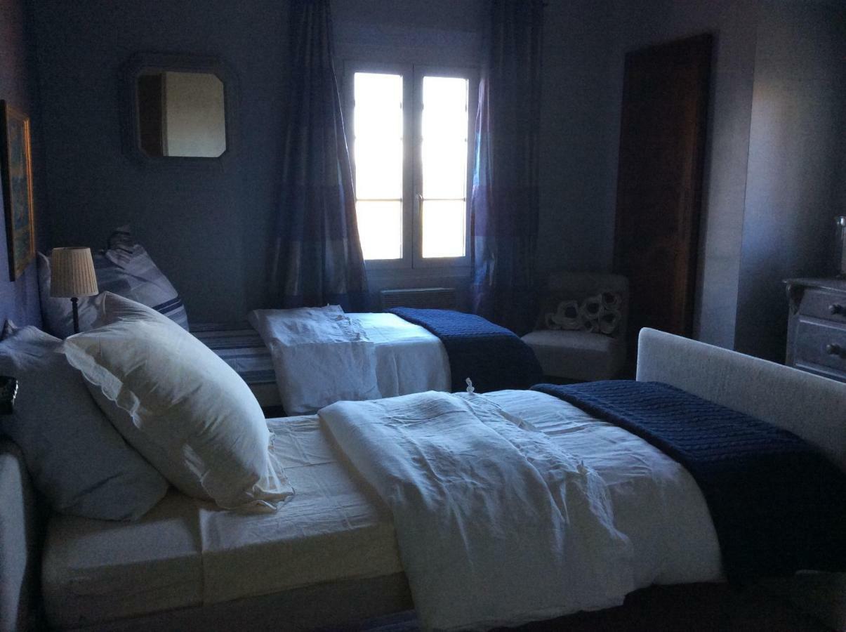 Le Mas Amore Bed & Breakfast Gassin Eksteriør bilde