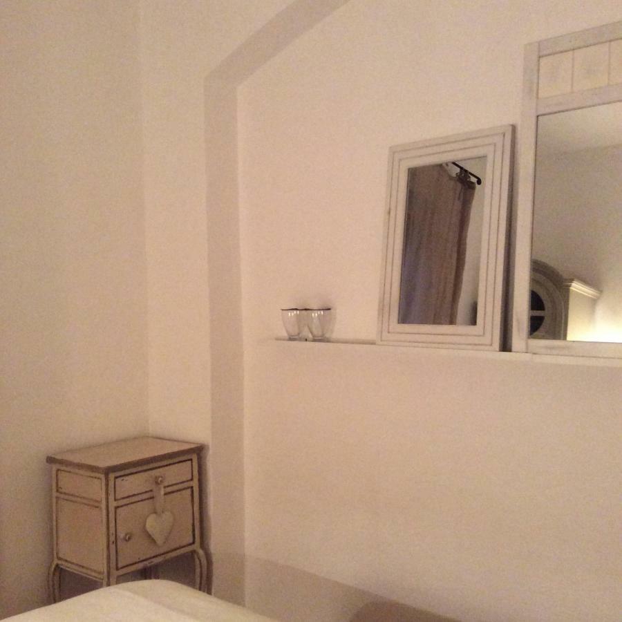 Le Mas Amore Bed & Breakfast Gassin Eksteriør bilde